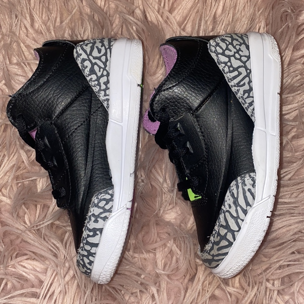 KIDS JORDAN 4’s